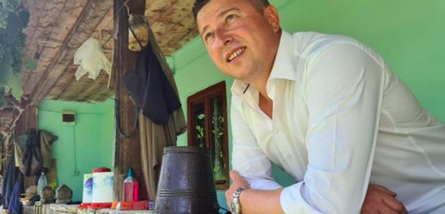 Primarul din Sângeorz Băi, care s-a filmat umilindu-și fiica, a rămas fără mandat