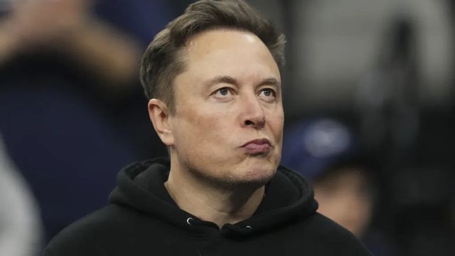 Los accionistas de Tesla aprueban pagar a Elon Musk la cifra récord de un billón de dólares