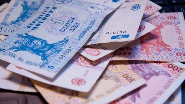 Calea Ferata din Moldova majoreaza salariile a trei mii de angajați