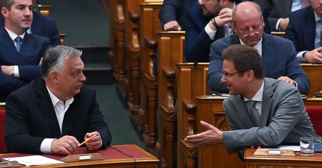 Rendkívüli parlamenti ülést hívna össze a Fidesz csütörtökre