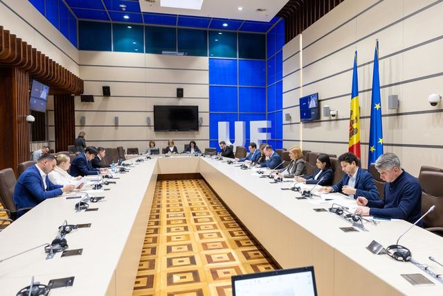 Biroul permanent a aprobat ordinea de zi pentru următoarele ședințe plenare