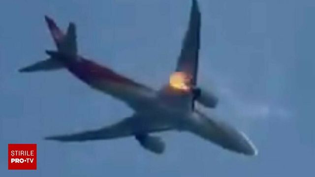 Avion al unei companii chineze, întors pe aeroportul din Roma, după ce a lovit o păsăre și a luat foc