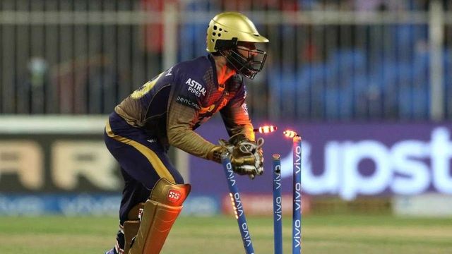 Dinesh Karthik Reprimanded For Breaching IPL Code of Conduct