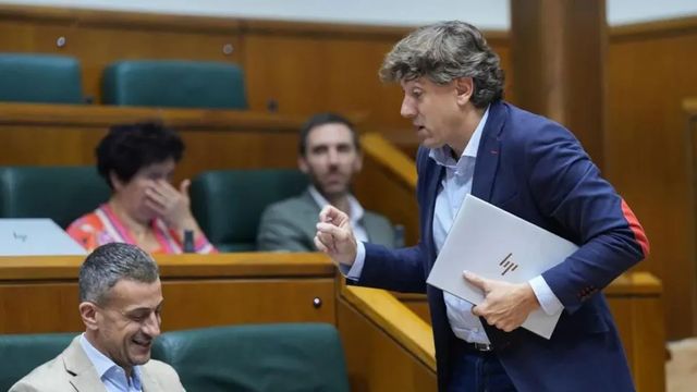 PSE y PP trasladan a Euskadi la bronca por la polémica reforma legal que beneficia a presos de ETA