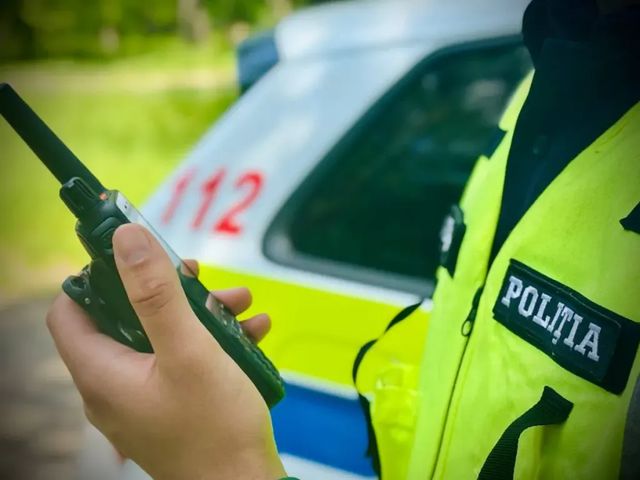 Doi bărbați – condamnați pentru amenințarea oamenilor legii cu violența