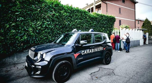 30enne aggredita e violentata per strada a Vignola, è caccia all’aggressore