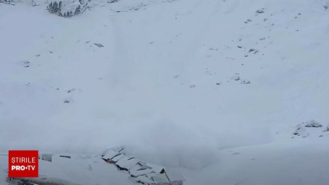 Avalanșă de proporții la Bâlea Lac. Cum au declanșat-o doi schiori