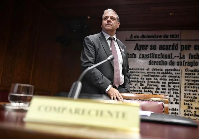 El juez cita el 5 de agosto al exjefe de gabinete de Sánchez por el clonado de su móvil