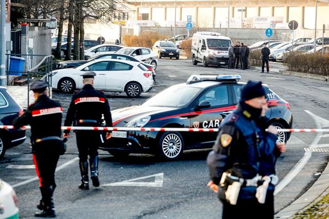 Rapina a un portavalori nel Sassarese, ferito un vigilante