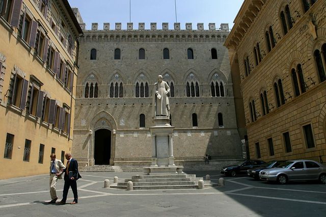 Mps, avanti su Bpm e Banca Generali anche con successo Intesa