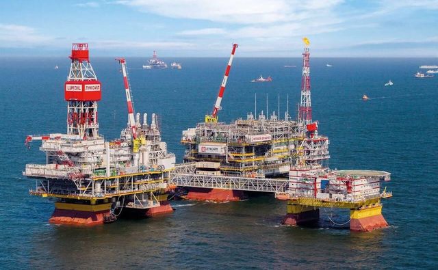 Ucrainenii susțin că au lovit în Marea Neagră încă un petrolier…