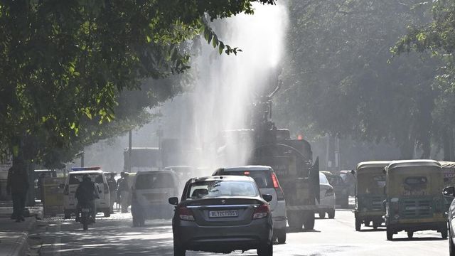 Delhi chokes as AQI nears 'severe' level