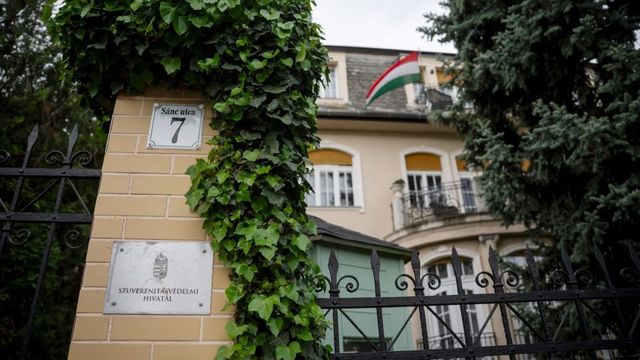 Feljelentés a Szuverenitásvédelmi Hivatal kommunikációs költései miatt