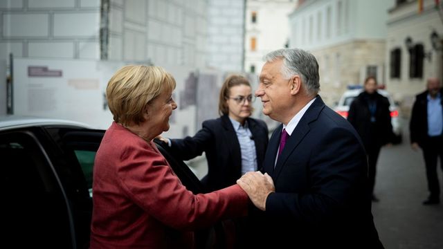 Orbán Viktor a Karmelitában fogadta Angela Merkelt