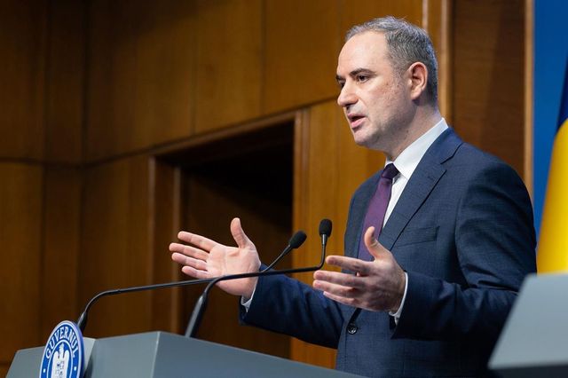 Deficitul bugetar scade la 6,4% din PIB în primele 11 luni din 2025