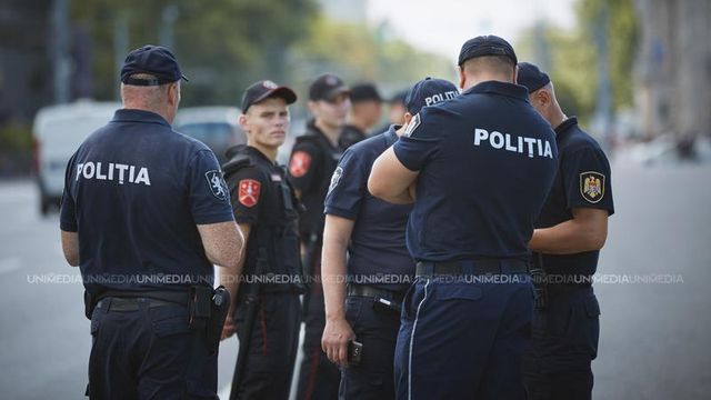 Noi percheziții în cadrul unei cauze penale pornită pentru planificarea și organizarea mai multor destabilizări în țară