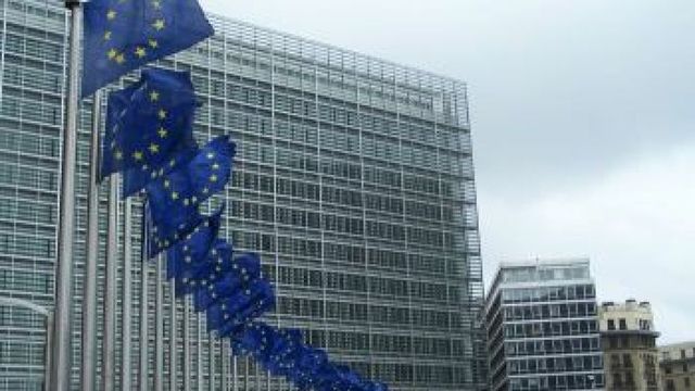 Comisia Europeană a deblocat 37,2 milioane euro pentru România