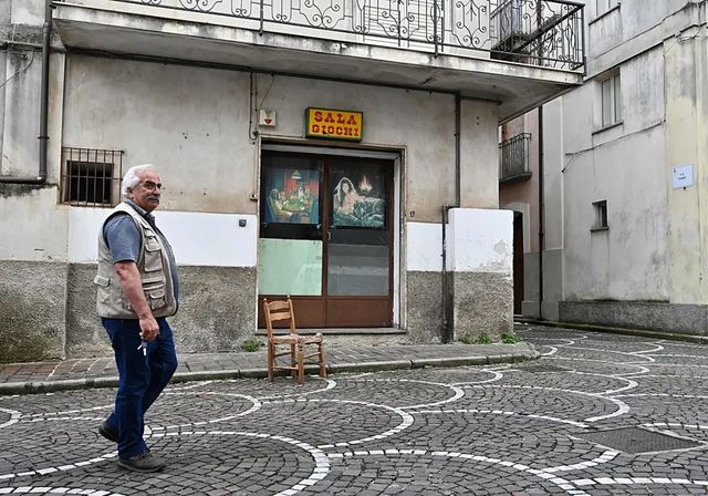 Calabria ofrece hasta 1.000 euros al mes a los universitarios para frenar la fuga de cerebros