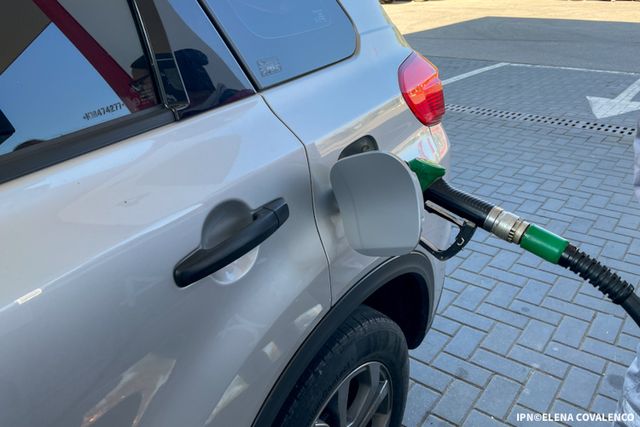 Carburanți mai scumpi din prima zi a anului