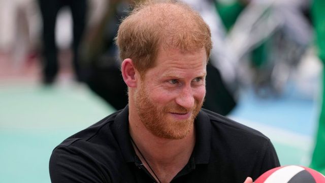 Prince Harry wins right to challenge UK police protection ruling