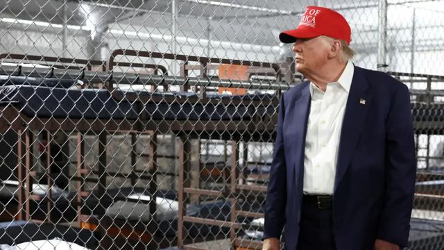 Una jueza federal pausa la construcción en el centro de detención Alligator Alcatraz