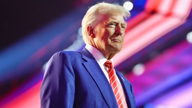 US halts all decisions on asylum applications after Washington shooting