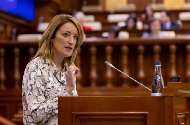 Președintele Parlamentului European, Roberta Metsola - așteptată…