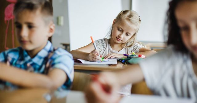 Calendarul complet al cursurilor și vacanțelor pentru noul an școlar 2026-2027