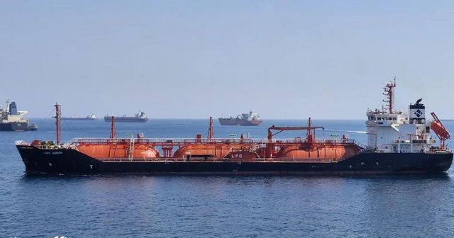 Nicușor Dan, după ce o navă GPL a fost lovită în Marea Neagră: Incidentul este parte a agresiunii Federației Ruse