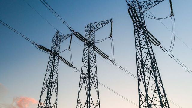 Peste 78% din energia electrică achiziționată de Energocom în luna august a provenit din importuri