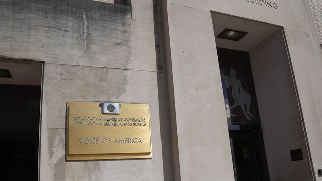 Americký soud nařídil obnovení vysílání Hlasu Ameriky