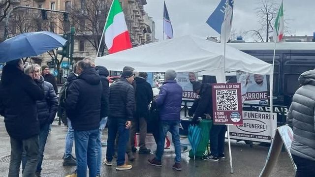 Fdi denuncia: Attaccato dagli antagonisti nostro gazebo a Torino'