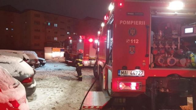 Explozie urmata de incendiu intr-un apartament din Zalau. Planul Rosu de Interventie, activat