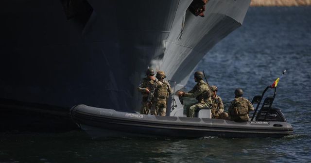 Radu Miruță anunță că România ar putea trimite militari în Strâmtoarea Ormuz