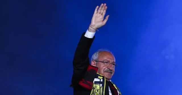 Elezioni Turchia, Kilicdaroglu vira verso il nazionalismo per conquistare voti in vista del ballottaggio e battere Erdogan
