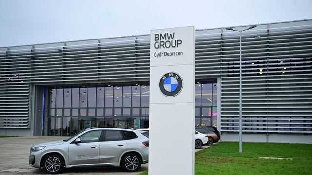 Lángok csaptak fel a BMW debreceni gyárában