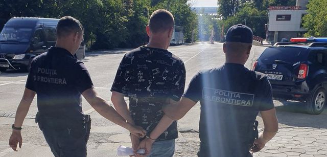 Ucrainean căutat pe Interpol, reținut la frontiera Costești