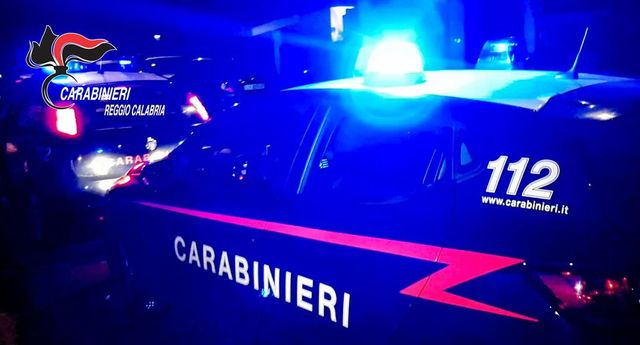 Reggio Calabria, sacerdote arrestato per abusi su minore
