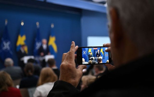 Suedia devine în mod oficial al 32-lea membru al NATO