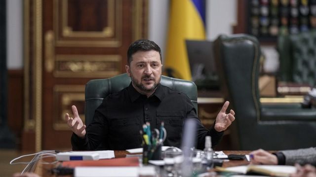 Zelenszkijig ér a korrupciós botrány