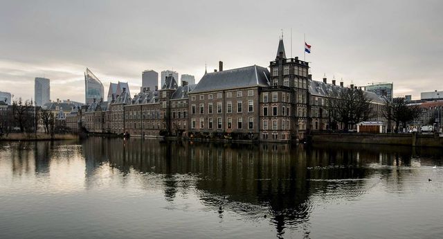 Megszakadtak a holland kormányalakítási tárgyalások