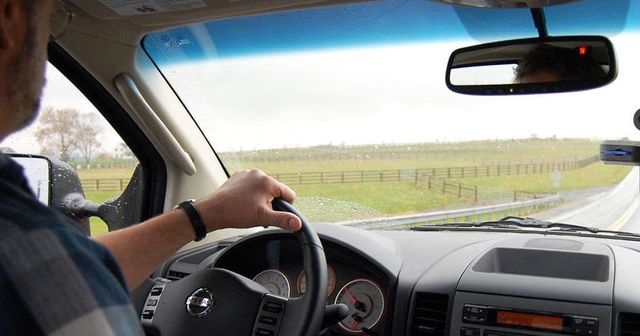 RCA se scumpește de astăzi pentru mai multe categorii de vehicule