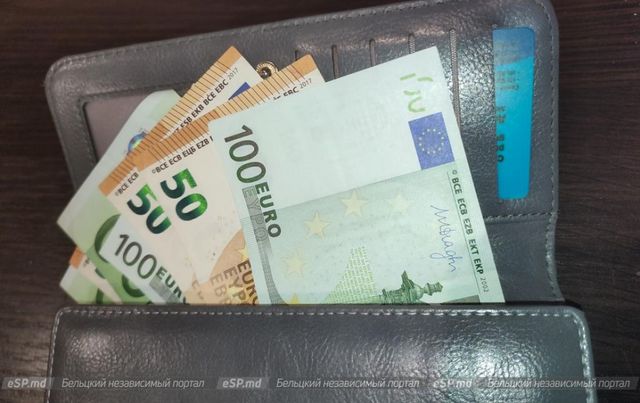 Доллар дешевеет — курс валют в Молдове на 21 мая