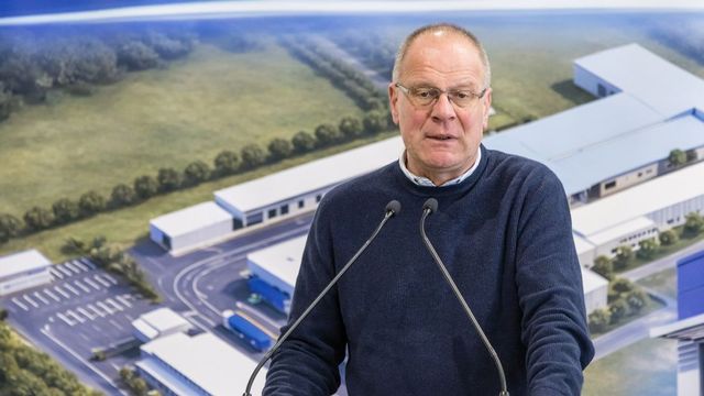 Visszavonul a politikától az Orbán-kormány minisztere, Facebook-oldalát is törölte