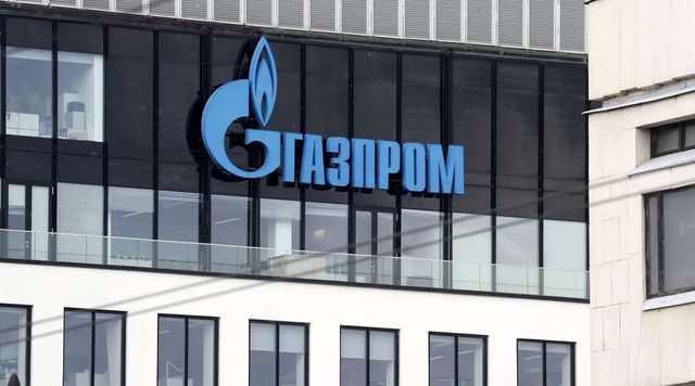 Gazprom, stop parziale gas all'Ue per cause forza maggiore