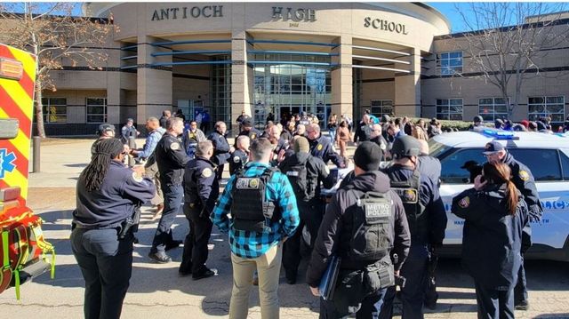 Studente spara al liceo. Una vittima a Nashville