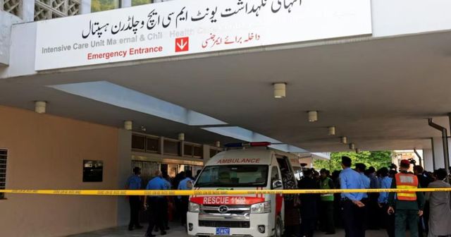 Cel puțin 14 nou-născuți au murit într-un incendiu izbucnit la un spital din Pakistan