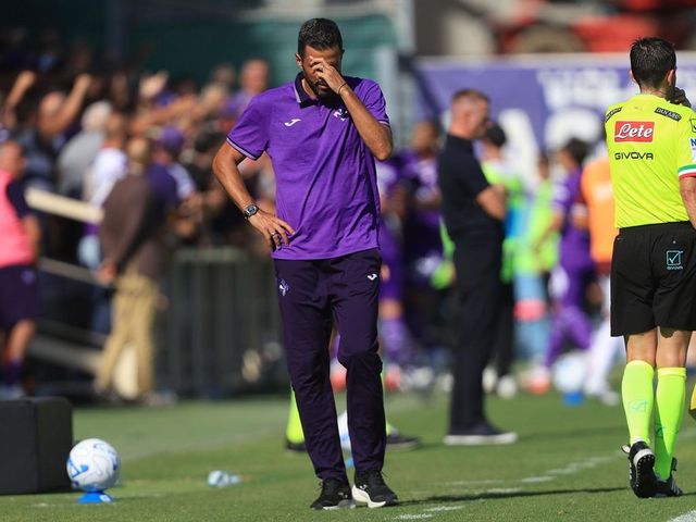 La Fiorentina ha esonerato Fabio Grosso