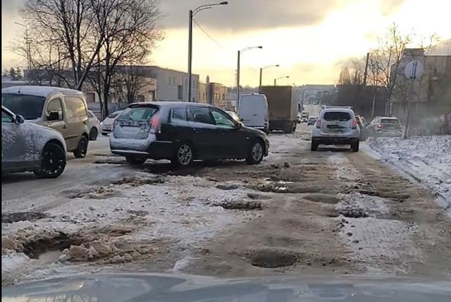 Primarul capitalei: încep reparațiile masive pe străzile deteriorate, cu intervenții în toate sectoarele