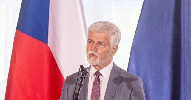 Prezident Pavel zveřejnil lékařskou zprávu o svém zdravotním stavu